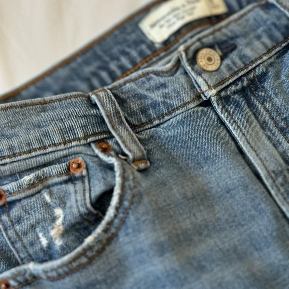 Abercrombie & Fitch Jeans, Size: 27/4S, Distressed - Picture 7 of 7